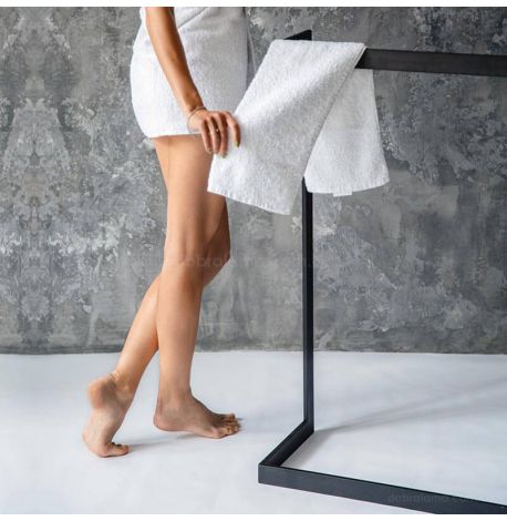 Підлогова стійка-тримач для пледів та рушників