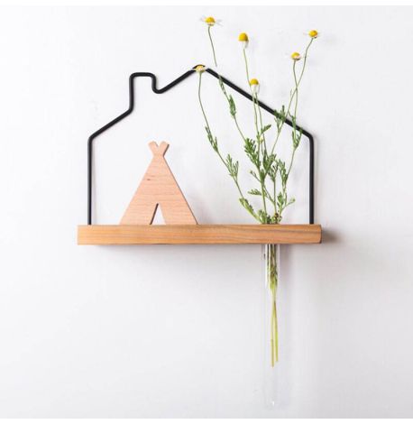 Настенная полка «Домик» с вазой