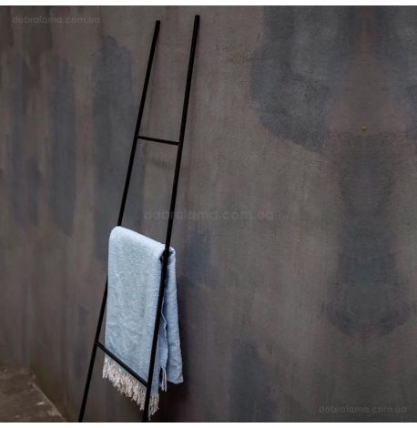 Напольная пирамидальная вешалка-лестница для пледов и полотенец