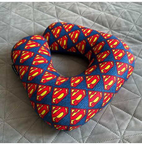 Подушка для путешествий "Супергерой"