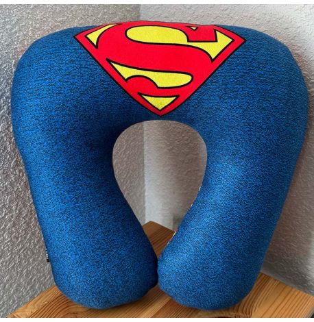Подушка для путешествий "Супергерой"