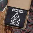 Мужской фартук Danger men cooking (черный)