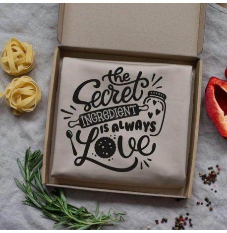 Фартук The secret ingridient is always love (бежевый)