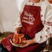 Женский фартук "У бабусі найсмачніше" (бордовый)