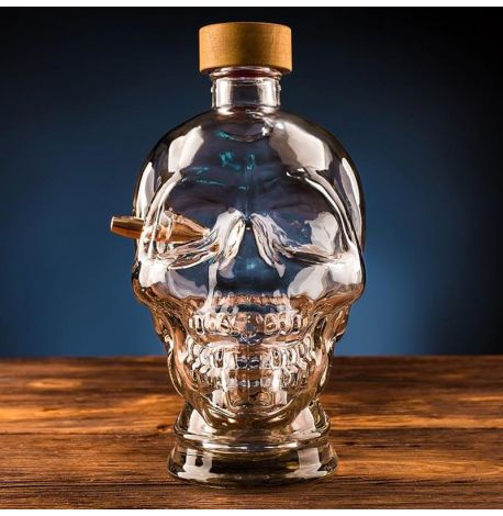 Графин-череп с пулей 7.62 мм (1л)