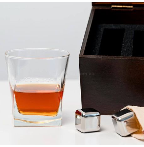 Набір для віскі «Сталевий» №1 Baltic (склянка, 3 кубики для віскі, щипці, мішечок)