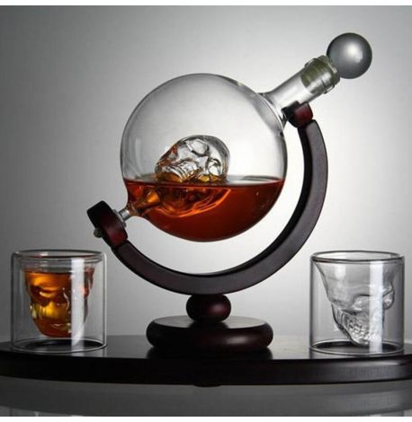 Набір для віскі з черепом "Доктор Фауст" (графин + 2 склянки)