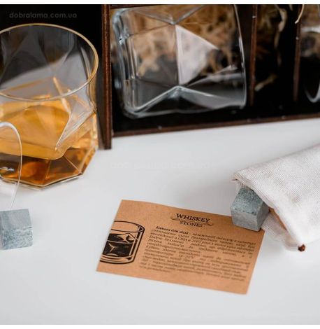 Набір для віскі Cassiopea №4 (4 склянки, 14 каменів для віскі, щипці, мішечок)