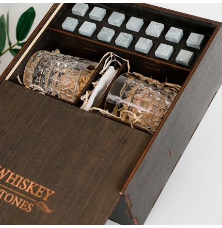 Набір для віскі Diamond №4 (4 склянки, 14 каменів для віскі, щипці, мішечок)