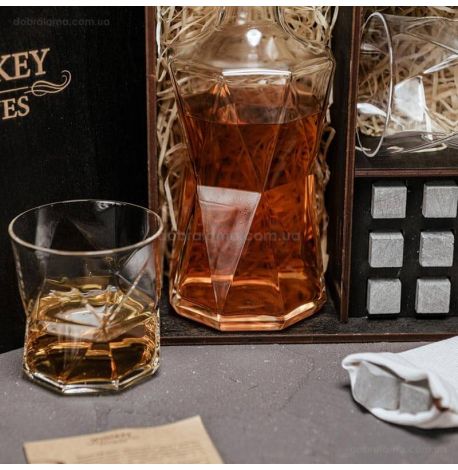 Набір для віскі Cassiopea №7 (2 склянки, графін, 9 каменів для віскі, щипці, мішечок)