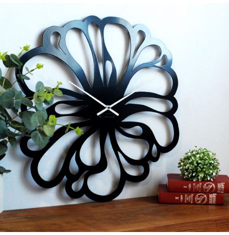 Настінний годинник Flower (чорний), 48 см