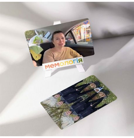 Гра для компанії «Мемологія: Паляниця» (українська мова)