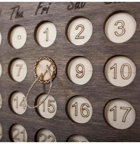 Вічний календар Caps Day