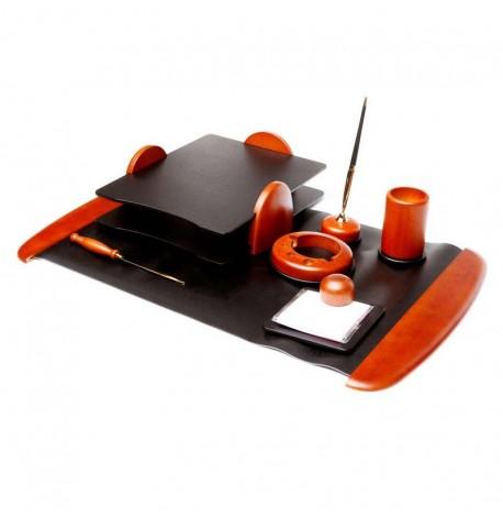 Настольный набор "Капитал"