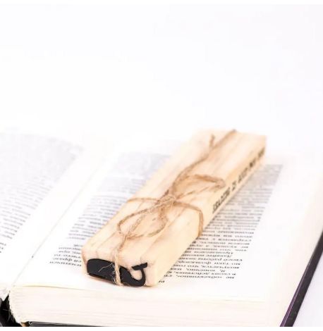 Закладка для книг «Чёрный Кит»