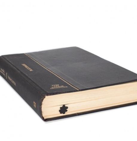 Закладка для книг «Читающая девушка»