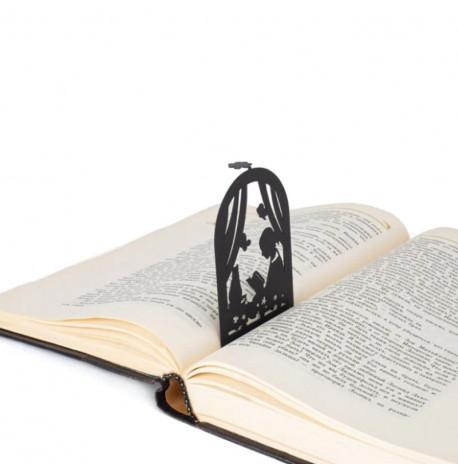 Закладка для книг «Читающая девушка»