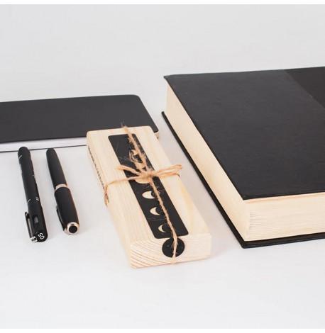 Закладка для книг «Фази Місяця»