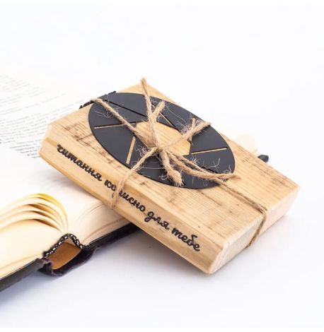 Закладка для книг Group f64