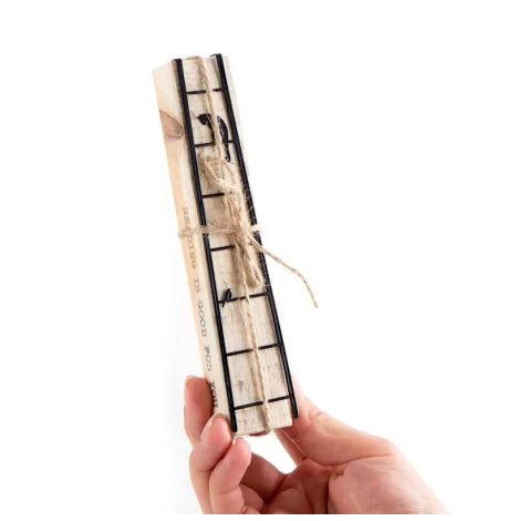 Закладка для книг «Кошка и птичка»