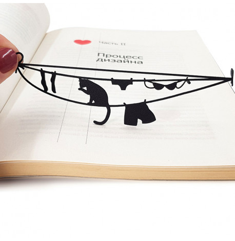 Закладка для книг «Кот на бельевой веревке»