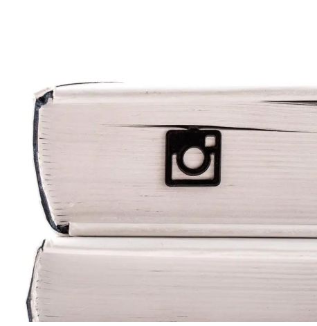 Закладка для книг «Лого Instagram»