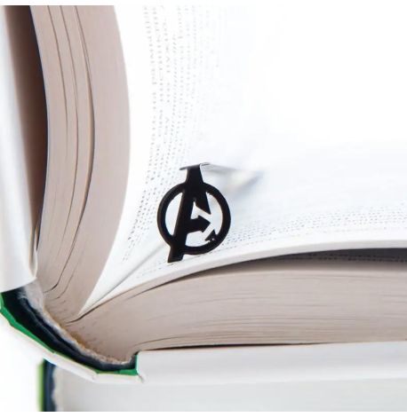 Закладка для книг «Мстители»