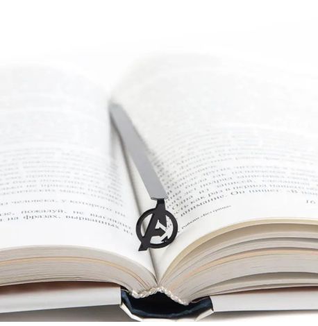 Закладка для книг «Мстители»