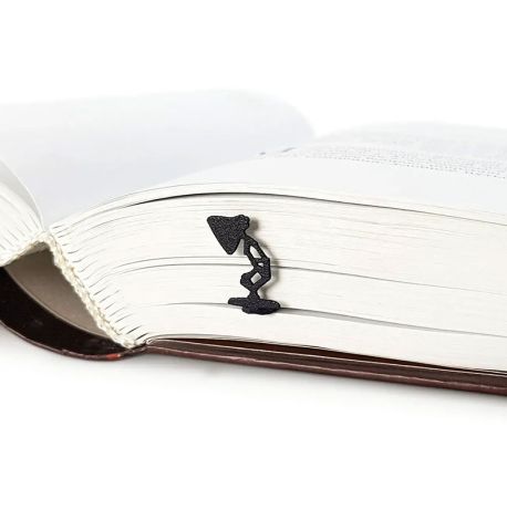 Закладка для книг «Настольная лампа»