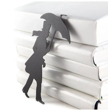 Закладка для книг «Мандрівник під дощем»