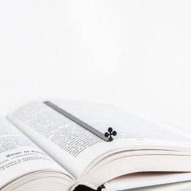 Закладка для книг «Масти карт - Трефа»