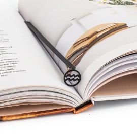 Закладка для книг «Знак зодиака Водолей»