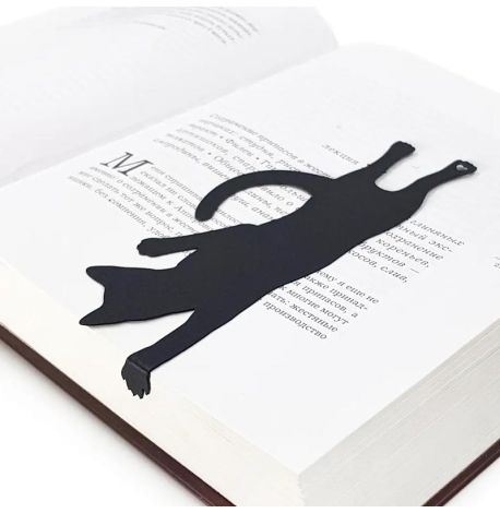 Закладка для книг «Кіт дістає книгу з полиці»