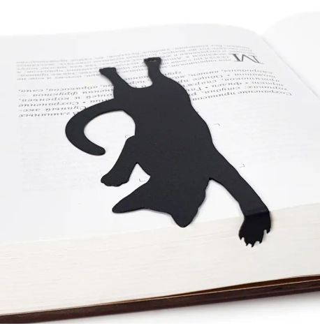 Закладка для книг «Кіт дістає книгу з полиці»