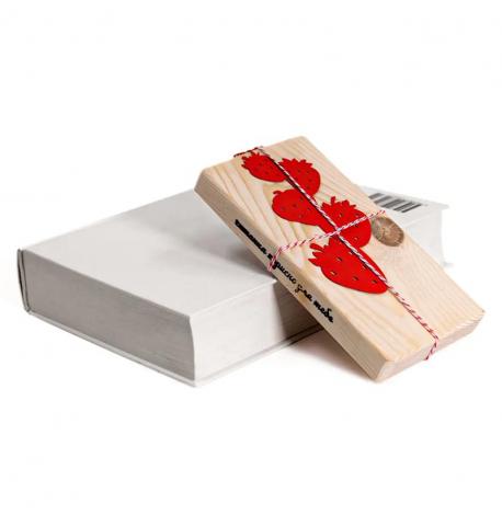 Закладка для книг «Земляничная поляна»