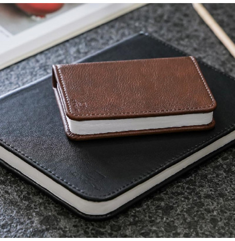 Светильник-книга Gingko Smart Book Mini (натуральная кожа)