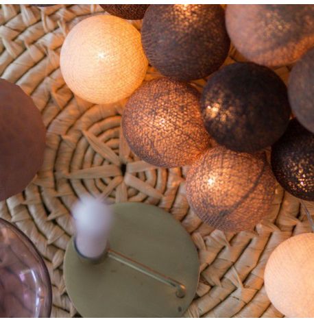 Тайская LED-гирлянда Brown (20 шариков) линия на батарейках