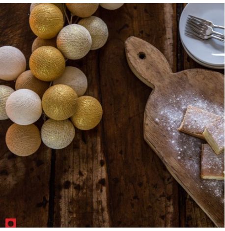 Тайская гирлянда Gold Mix (35 шариков) петля от сети