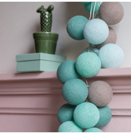 Тайская LED-гирлянда Mint (20 шариков) линия на батарейках