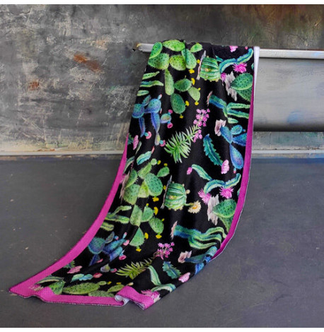 Пляжное полотенце "Кактусы"