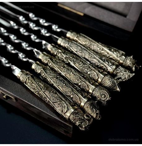 Набір шампурів "Дикі звірі" (в дерев'яному кейсі)