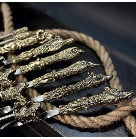 Набір шампурів "Мисливський трофей" з мангалом (в дерев'яному кейсі)