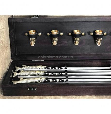 Набір шампурів "Царський улов" з чарками (в дерев'яному кейсі)