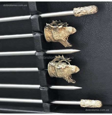 Набір шампурів "На полюванні" і мангал (в кейсі)