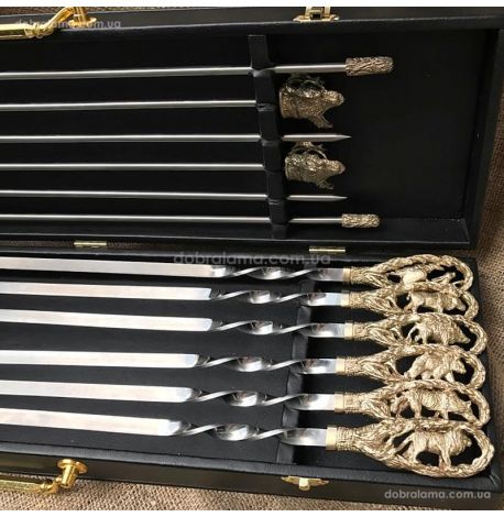 Набір шампурів "На полюванні" і мангал (в кейсі)