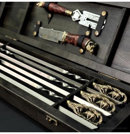 Набір для шашлику "Кабан" з ножем і виделкою (в дерев'яному кейсі)