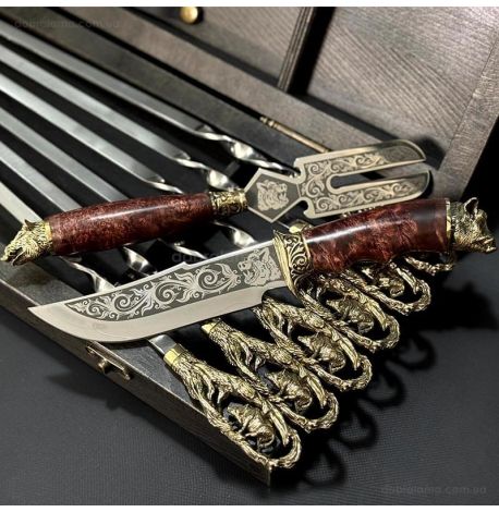 Набір для шашлику "Кабан" з ножем і виделкою (в дерев'яному кейсі)