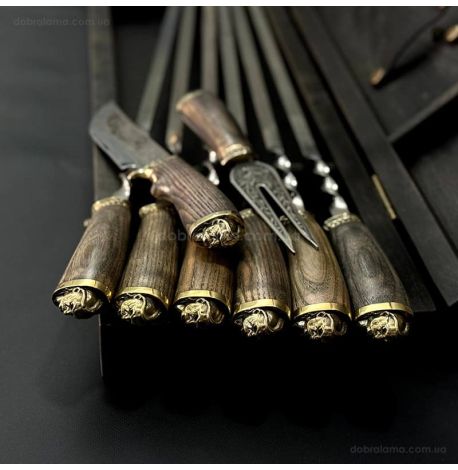 Набір для шашлику «Козак» з ножем і виделкою (в дерев'яному кейсі)