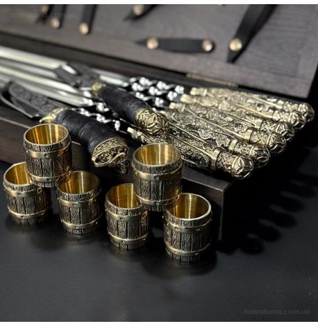 Набір для шашлику «Класичний» (в дерев'яному кейсі)