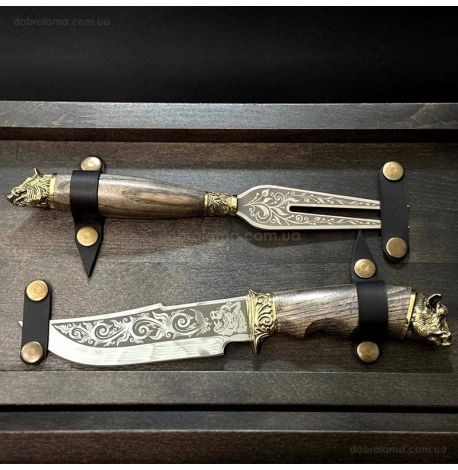 Набір для шашлику «Мисливський» з ножем і виделкою (в дерев'яному кейсі)